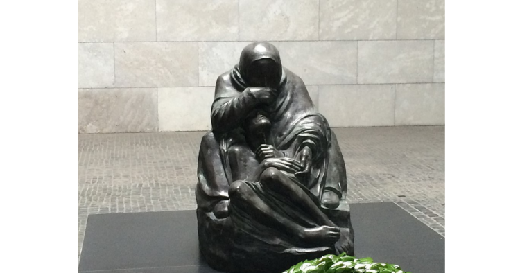 ウクライナの母たちへ